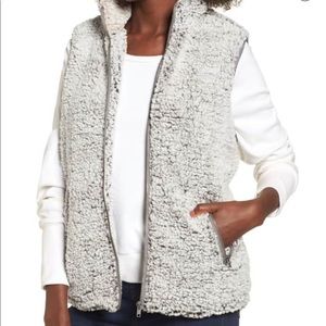 NWT Thread & Supply Arctic Wubby Fleece Vest
